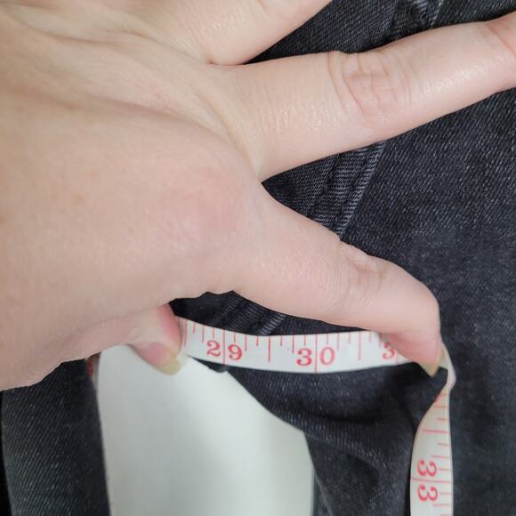 Old Navy womens Original Taper black jeans Size 16 - Picture 8 of 9